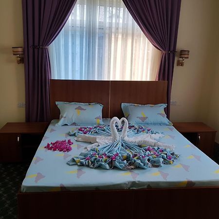 Ocean Dream Beachside Hotel Нунгві Екстер'єр фото