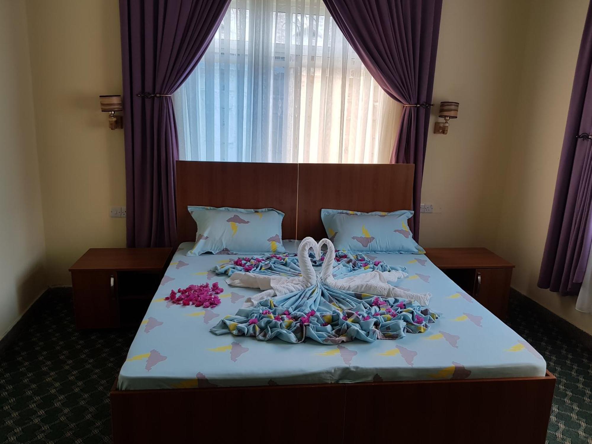 Ocean Dream Beachside Hotel Нунгві Екстер'єр фото